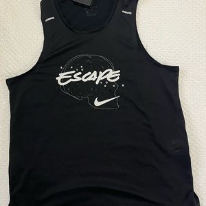 SOLD NWT Mens Nike Limited Run to Escape Tank Top (Size M but fits like S)